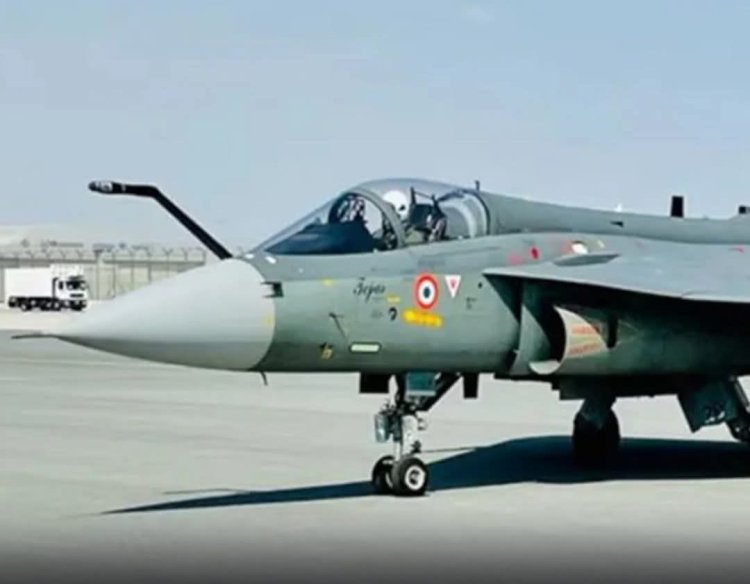 तेजस Mk1A ने रचा इतिहास, एचएएल नासिक संयंत्र से पहली उड़ान, रक्षा मंत्री राजनाथ सिंह रहे मौजूद