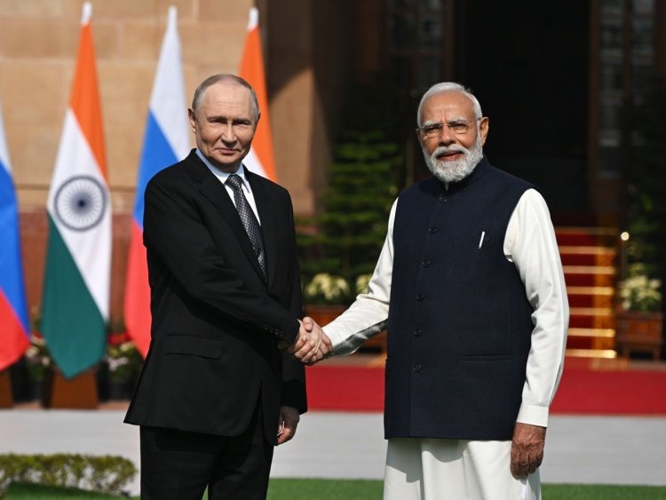 भारत-रूस के बीच 10 से ज्यादा अहम समझौते, मोदी ने पुतिन को बताया दोस्ती का ‘ध्रुव तारा’