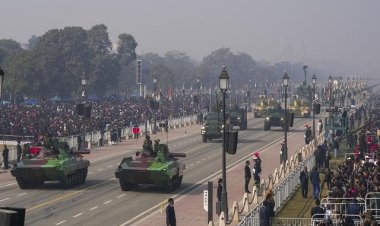 77वां गणतंत्र दिवस: कर्तव्य पथ पर भारत ने दिखाया सैन्य ताकत और टेक्नोलॉजी का जलवा