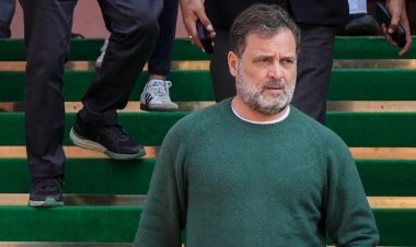 संसद के बाहर राहुल गांधी का मीडिया पर हमला, बोले– ‘ऑब्जेक्टिव रहिए, देश के साथ अन्याय मत कीजिए’