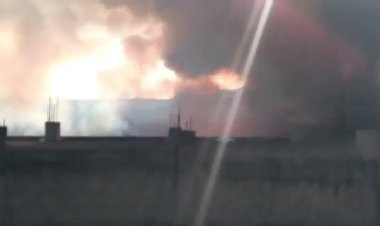 अलवर फैक्ट्री अग्नि कांड : 8 की मौत, मलबे में और लोगों के दबे होने की आशंका