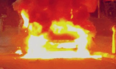 जयपुर में CNG कार में अचानक आग, चालक की सूझबूझ से कोई हताहत नहीं