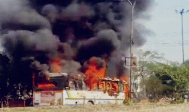 जयपुर में चलती रोडवेज बस में लगी आग, सूझबूझ से टला बड़ा हादसा