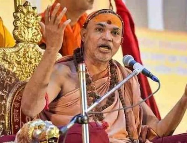 प्रयागराज में POCSO कोर्ट का बड़ा आदेश, शंकराचार्य अविमुक्तेश्वरानंद के खिलाफ FIR दर्ज करने के निर्देश