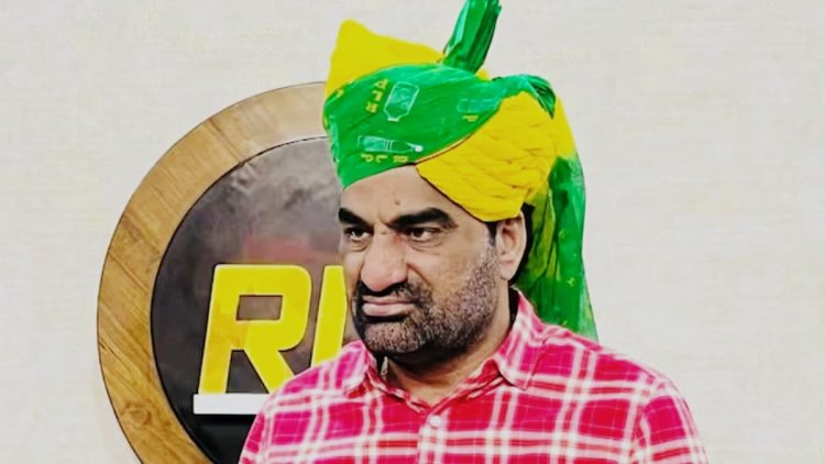 दो घंटे इंतजार में रहे हनुमान बेनिवाल, इंडिगो फ्लाइट की देरी पर नागर विमानन मंत्री से की शिकायत