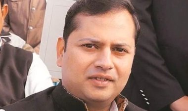 गहलोत का पलटवार“मेरे बेटे ने CM हाउस में नहीं रहा”, भजनलाल पर साधा निशाना