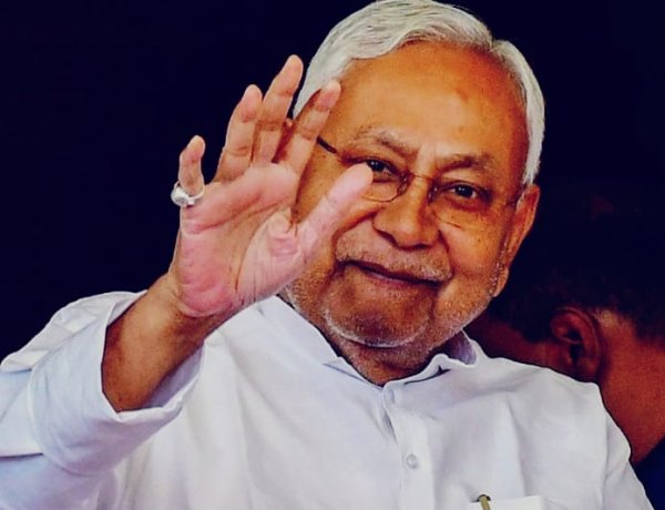 बिहार में बड़ा सियासी बदलाव: मुख्यमंत्री पद छोड़ सकते हैं नीतीश कुमार, राज्यसभा जाने की तैयारी