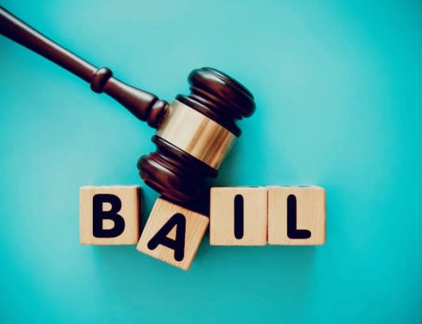 10 साल पुराने मामलों में जेल इंस्पेक्टर उगमराज सोनी को राहत, कोर्ट ने दी जमानत