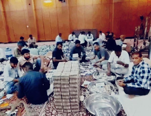 सांवलिया जी मंदिर में भंडार खुलते ही बरसी कृपा, 13 दिनों में 10.79 करोड़ से ज्यादा चढ़ावा