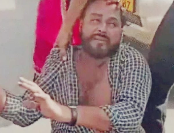 बीकानेर में हिस्ट्रीशीटर की ग्रामीणों ने की पिटाई, धमकाने आया आरोपी भीड़ के हत्थे चढ़ा—वीडियो वायरल