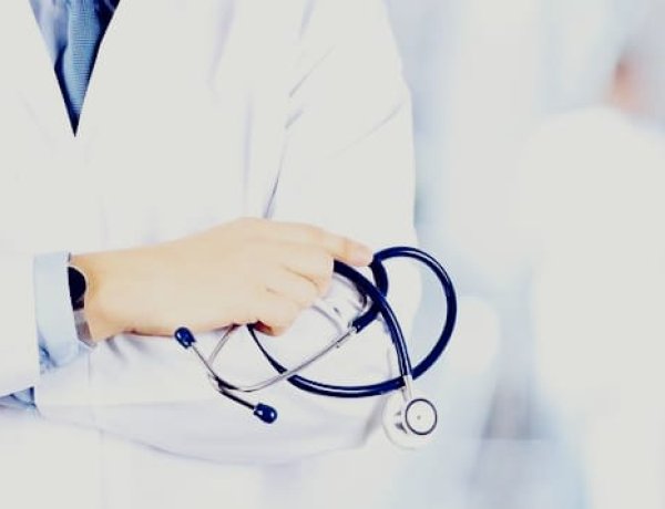 SOG की बड़ी कार्रवाई: फर्जी मेडिकल सर्टिफिकेट घोटाले में पूर्व रजिस्ट्रार गिरफ्तार