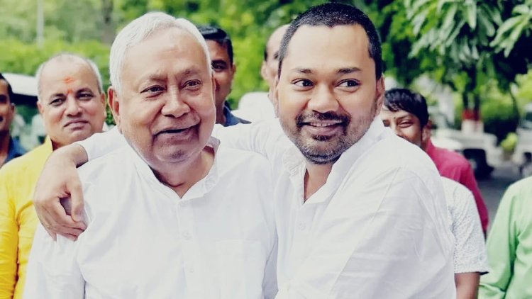 बिहार राजनीति में बड़ा बदलाव: नीतीश कुमार के बेटे निशांत कुमार ने पटना में जेडीयू जॉइन की