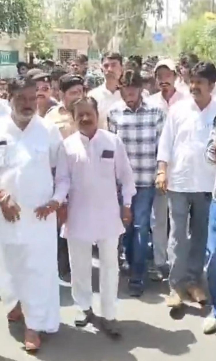 रविंद्र सिंह भाटी-छोटूसिंह रावणा विवाद ने पकड़ा तूल, सड़क पर उतरा समाज