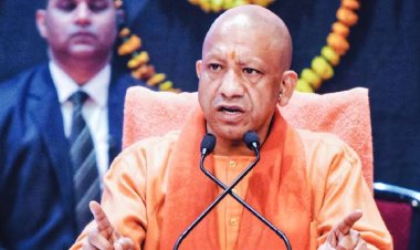 कुर्सी तो जानी है,  CM योगी का चौंकाने वाला बयान, क्या दे रहे हैं इस्तीफा ?