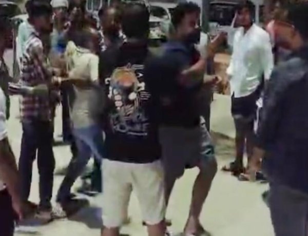 रानी स्टेशन पर कार मालिक पर हमला,सिर फूटा