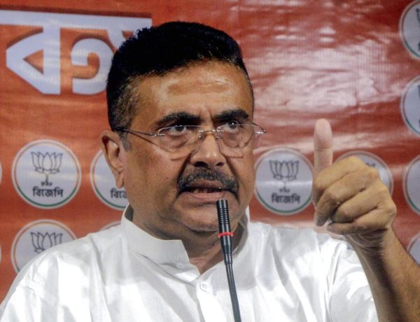 भवानीपुर मे बाहरी शब्द को लेकर घमासान