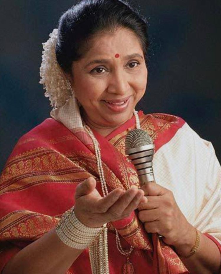 नहीं रहीं सुरों की मलिका आशा भोंसले, 92 की उम्र में दुनिया को कहा अलविदा