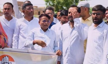 NEET पेपर लीक पर संग्राम, बाड़मेर में कांग्रेस का प्रदर्शन...