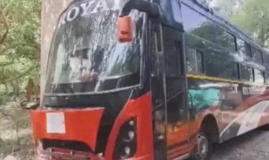 दिल्ली में चलती स्लीपर बस में महिला से गैंगरेप, ड्राइवर-कंडक्टर गिरफ्तार