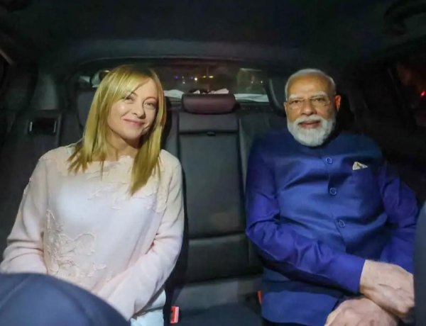 PM मोदी ने इटली की प्रधानमंत्री मेलोनी को गिफ्ट की ‘Melody’ टॉफी, सोशल मीडिया पर वायरल हुई मुलाकात