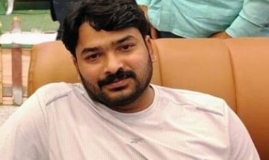 कोचिंग विवाद केस में रौशन आनंद को बड़ा झटका, जमानत याचिका खारिज; खान सर को मिली राहत