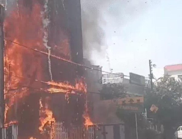 लखनऊ में भीषण अग्निकांड: कोचिंग बिल्डिंग में लगी आग, 15 लोगों की मौत, कई छात्र झुलसे