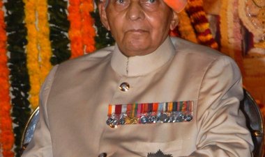जयपुर के महाराजा भवानी सिंह को एक आम आदमी ने कैसे दी मात?