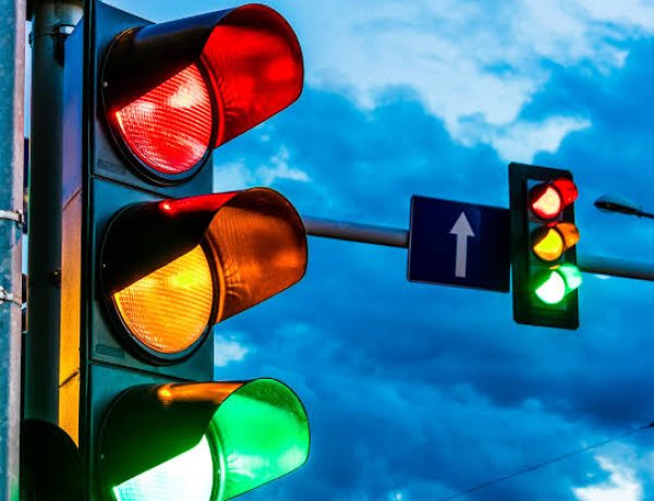 Jaipur Traffic News: जयपुर में AI संभालेगा ट्रैफिक, 253 बड़े चौराहों पर बदलेगा सिग्नल सिस्टम, जाम से मिलेगी राहत