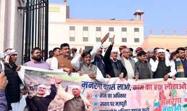 पोद्दार स्कूल से विधानसभा तक कांग्रेस का मार्च, जूली बोले - कमियां सुधारने के बजाय उन्हें दिखाने पर रोक