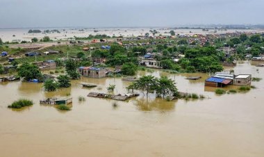 पश्चिम मेदिनीपुर में बाढ़ से 2 की मौत, पीड़ित परिवारों को 9 लाख का मुआवजा