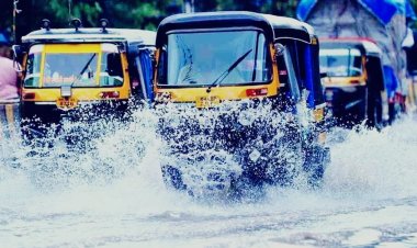 बारिश का डबल अटैक! MP में 16 जिले अलर्ट, UP में 1 लाख से ज्यादा लोग बाढ़ से प्रभावित
