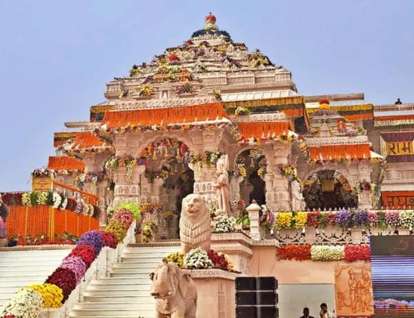 राम मंदिर ट्रस्ट में बढ़ी अंदरूनी खींचतान? चंपत राय की चिट्ठी से नृपेंद्र मिश्रा पर उठे सवाल