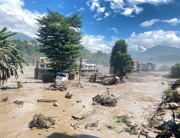 अमेरिका के ग्रैंड कैन्यन में कुदरत का कहर! अचानक आई बाढ़ से तबाही, 62 लोग रेस्क्यू; 15 अब भी लापता
