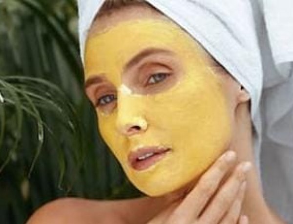 Tanning Removal Face Pack: चेहरे की टैनिंग हटाने के लिए घर पर बनाएं ये 3 देसी फेस पैक, स्किन दिखेगी फ्रेश और ग्लोइंग