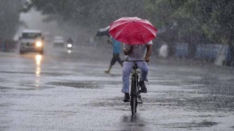 जयपुर में बदला मौसम, झमाझम बारिश से सड़कों पर पानी; दिल्ली की 2 फ्लाइट जयपुर डायवर्ट, 11 जिलों में अलर्ट