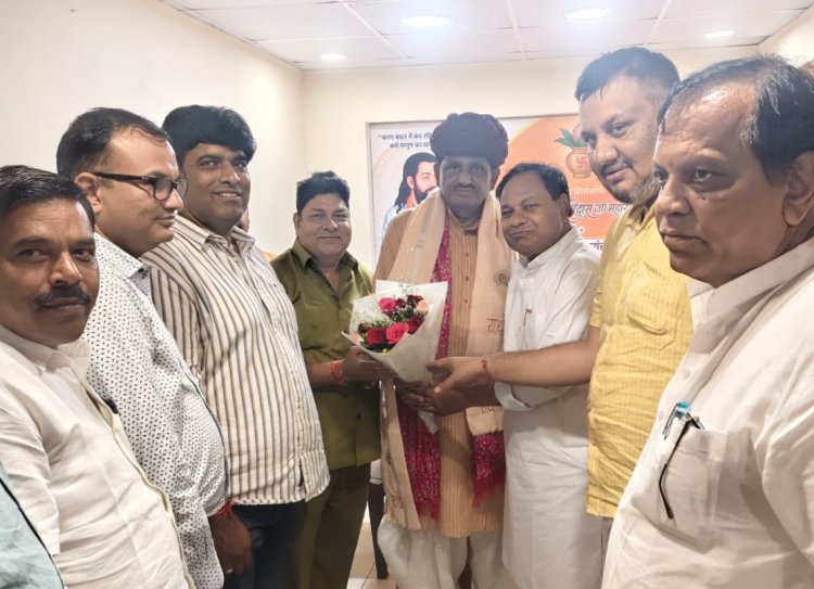 निकाय चुनाव से पहले BJP ने तेज की तैयारी, झुंझुनूं में प्रभुलाल सैनी ने कार्यकर्ताओं के साथ किया मंथन