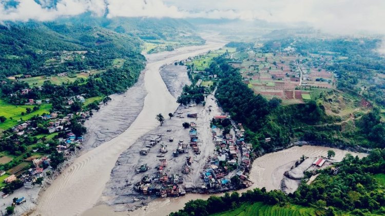 Nepal Flood Disaster: 675 मौतों के बाद फिर बारिश का खतरा, 2400 से ज्यादा लोग लापता; भारत ने तेज की मदद