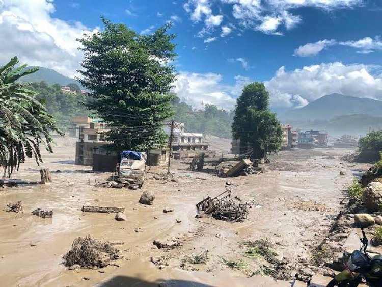 अमेरिका के ग्रैंड कैन्यन में कुदरत का कहर! अचानक आई बाढ़ से तबाही, 62 लोग रेस्क्यू; 15 अब भी लापता