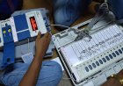 Ajmer Nagar Nigam Election: बार-बार दबाना पड़ रहा EVM का बटन, तकनीकी गड़बड़ी से मतदाता परेशान