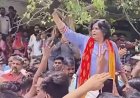 प्रिंसिपल के मुंह पर कालिख पुतवाने के मामले में शिक्षिका समेत 3 कर्मचारी सस्पेंड