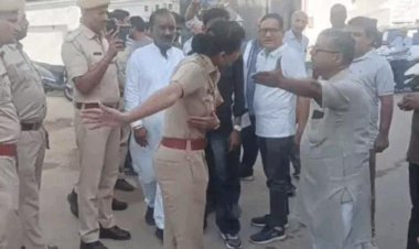 Rajasthan Nikay Chunav: बूथ पर प्रत्याशियों और पुलिस अधिकारी में बहस, अलवर में EVM खराब होने से एक घंटे देरी से शुरू हुई वोटिंग