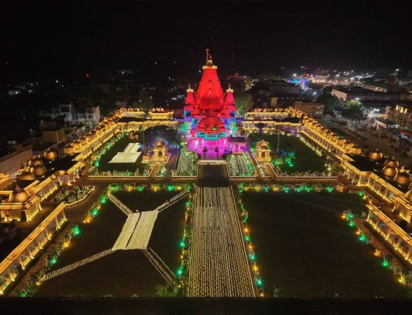 Chittorgarh News: सांवलिया सेठ मंदिर में जन्माष्टमी की धूम, रात 8 बजे ड्रोन शो और 12 बजे होगी भव्य आरती