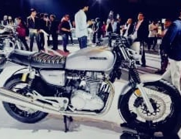 501cc इंजन के साथ नई बाइक भारत में लॉन्च, जानें कीमत और फीचर्स की पूरी डिटेल