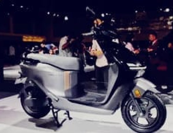 145 KM रेंज के साथ नया इलेक्ट्रिक स्कूटर लॉन्च, 1.35 लाख रुपये है कीमत