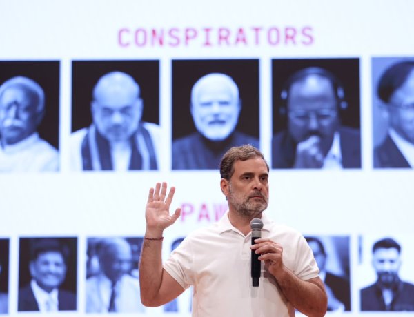 EC विवाद में राहुल गांधी का बड़ा हमला, PM मोदी-शाह पर साजिश का आरोप; CEC ज्ञानेश कुमार से इस्तीफे की मांग