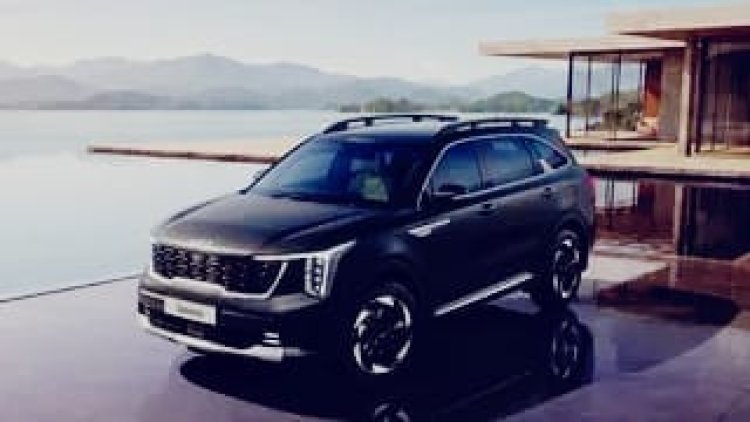 Kia Sorento: भारत में जल्द आएगी Kia की नई SUV, Black Line Edition में दिखी; फीचर्स और इंजन की पूरी जानकारी
