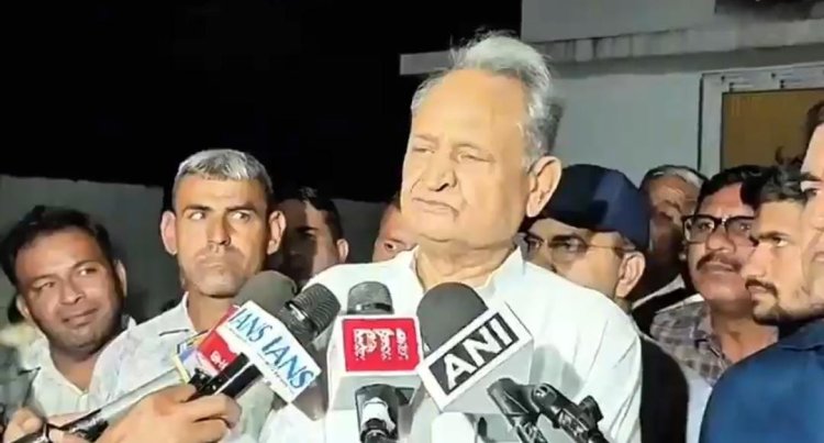 गहलोत का सरकार पर हमला, बोले- सूखे के खतरे से निपटने की अभी से हो तैयारी, पानी-चारे से लेकर रोजगार तक बनाएं प्लान