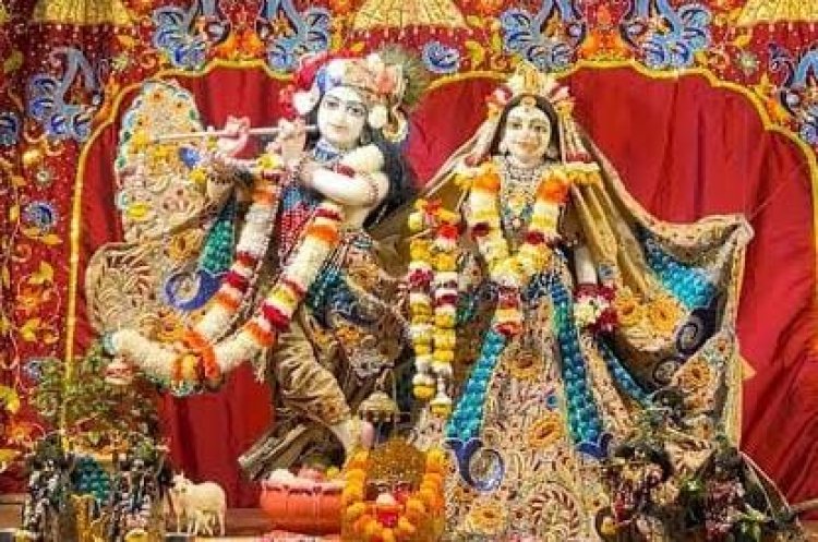 जन्माष्टमी पर कानपुर ISKCON में राधा-माधव का शाही श्रृंगार, 5 लाख की खास पोशाक बनेगी आकर्षण