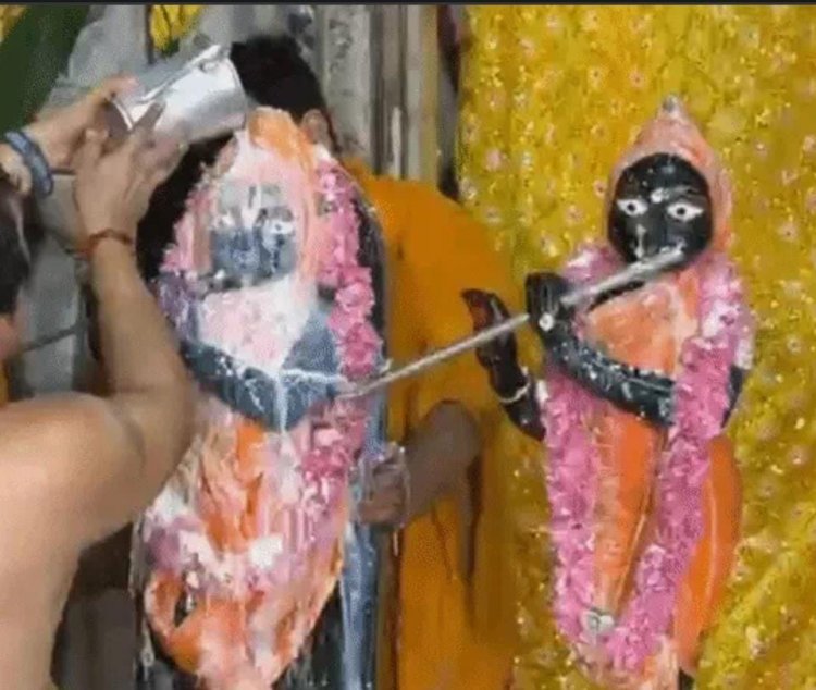 जयपुर के मंदिरों में जन्माष्टमी की धूम, राधा-दामोदर में दोपहर 12 बजे जन्मोत्सव; अक्षयपात्र में हुआ जलाभिषेक