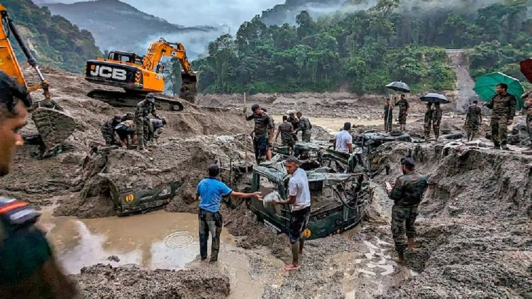 सिक्किम में बड़ा लैंडस्लाइड: मलबे से थमीं तीस्ता-च्याकोङ नदियां, अब डाउनस्ट्रीम इलाकों में अलर्ट